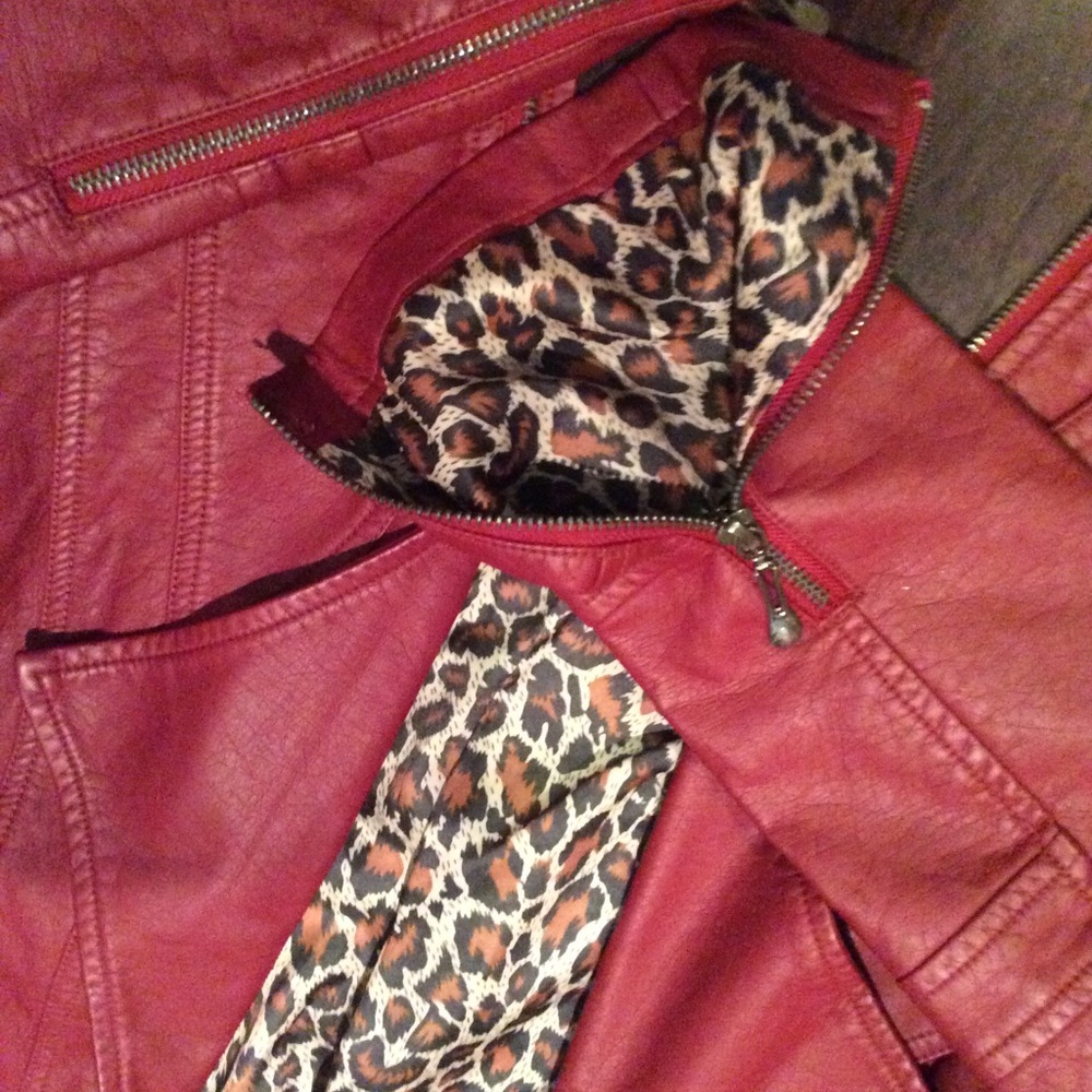Jacket - Picture 3 of 4
